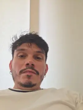 Cam4 Sex Cam of alejandro_stark