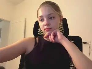 Cam4 Best live sex cam show of AlethaStewart