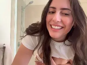 Cam4 Live Sex of sieeena