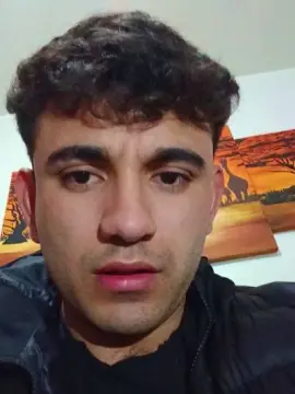 Cam4 Live Porn of Tinchitoo