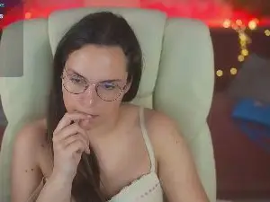 Cam4 Free Live Porn of ArinaVoice