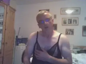 Cam4 Free Live Porn of ChrisinBayern