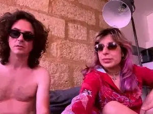 Cam4 Live Sex of valdelacroix