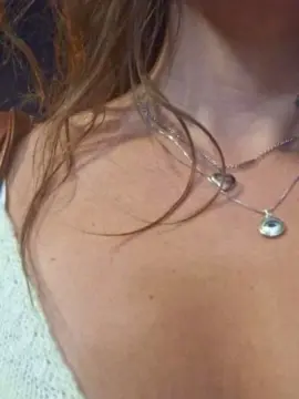 Cam4 Private Sex Chat of velvetdesirexxx