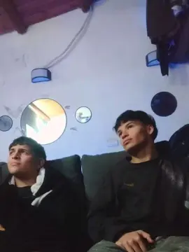 Cam4 Live Porn of tommmy32
