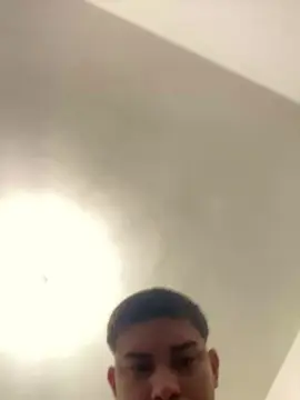 Cam4 Free Porn Cam of hugo7084