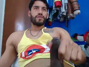 Cam4 Watch Live Sex Cams of DERECKHOT33