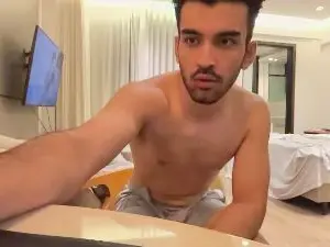 Cam4 Sex Cam of Drgym18