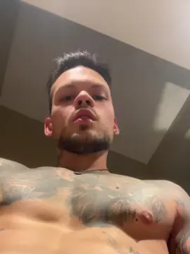 Cam4 Nude Webcam of nicolas2471