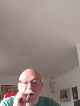 Cam4 Live Sex Cam of vecchioporco7