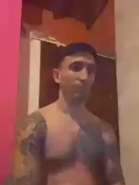 Cam4 Free Live Porn of Lautaro2036
