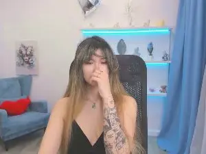 Cam4 Free Live Porn of AnneTLi