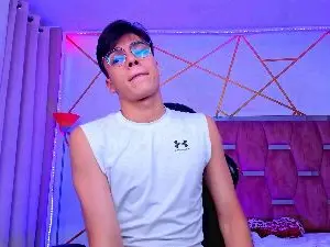 Cam4 Free Live Porn of Gerony