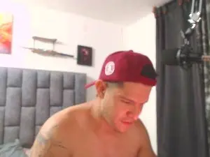 Cam4 Free Live Porn of nickjuniorrx