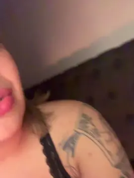 Cam4 Live Sex Cam of Sirena65
