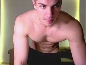 Cam4 Private Sex Chat of MaxKaidenn