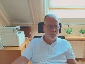 Cam4 Free Live Porn of subbear1968