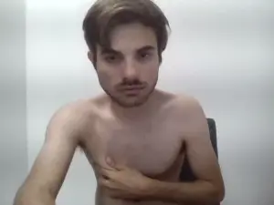 Cam4 Free Live Porn of Danievio21