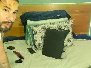 Cam4 Live Sex Cam of sexycutehairy