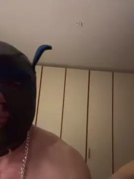 Cam4 Free Porn Cam of Infestacon