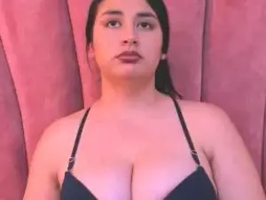 Cam4 Live Porn of KatiaJoness