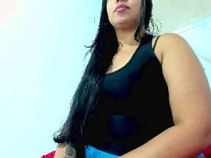 Cam4 Private Sex Chat of Emily_saez_