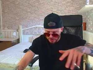 Cam4 Free Porn Cam of JonahShaw