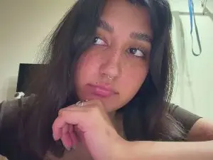 Cam4 Live Porn of YingPopichak