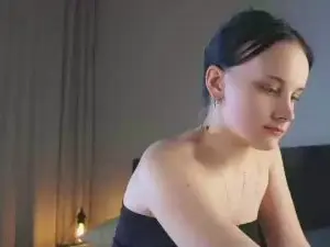 Cam4 Sex Cam of AlyceLelacheur