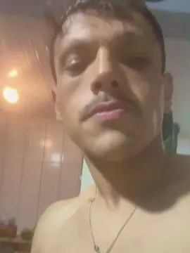 Cam4 Nude Webcam of Brandodionisio7