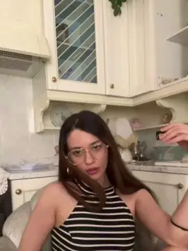 Cam4 Adult Video Chat of LeilaGrande