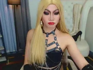 Cam4 Free Live Porn of Lornafox