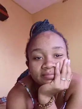 Cam4 Adult Webcam of mayrahqueen