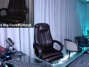 Cam4 Live Sex of OnlineBossUK