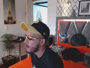 Cam4 Live Sex of Elchino22xxl