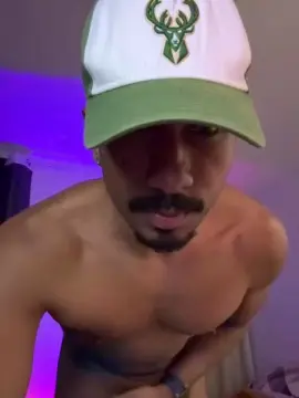Cam4 Private Sex Chat of Everton2123