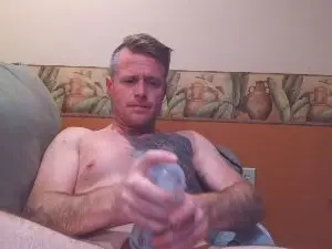 Cam4 Sex Cam of DILFiGuess1