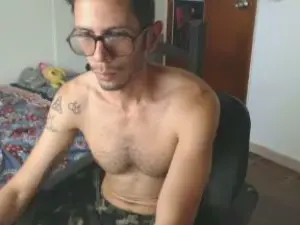 Cam4 Live Porn of alistertwink
