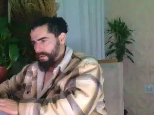Cam4 Free Live Porn of DanWolfMan
