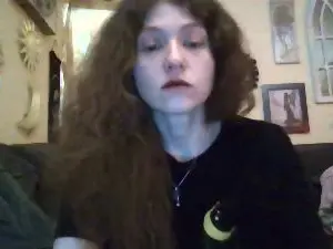 Cam4 Sex Chat of QueenCrimson