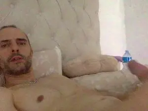 Cam4 Free Live Porn of elcatalan1
