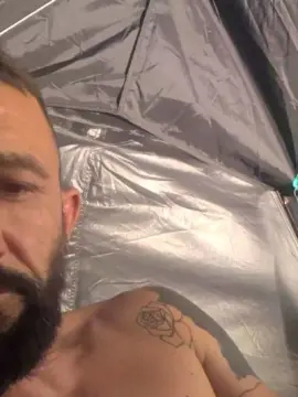 Cam4 Live Sex Cam of ervinsaraci20g1