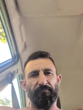 Cam4 Live Porn of ervinsaraci20g1
