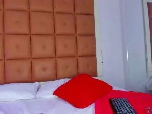 Cam4 Free Live Porn of AmberrRossee