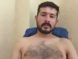 Cam4 Free Live Porn of Victor_ready4u