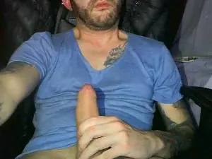 Cam4 Nude Webcam of anewcarebigck