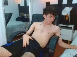 Cam4 Live Porn of trevor_mob