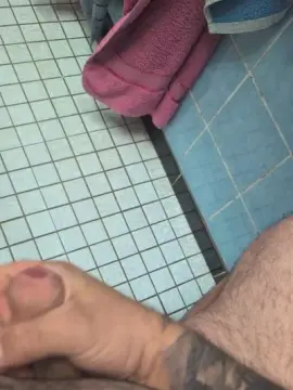 Cam4 Free Live Porn of tommynrw74