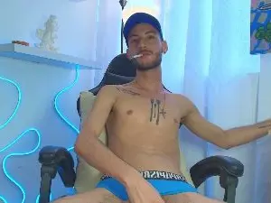 Cam4 Sex Cam of Sxxthiago