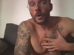 Cam4 Watch Live Sex Cams of AmorDoflamingo